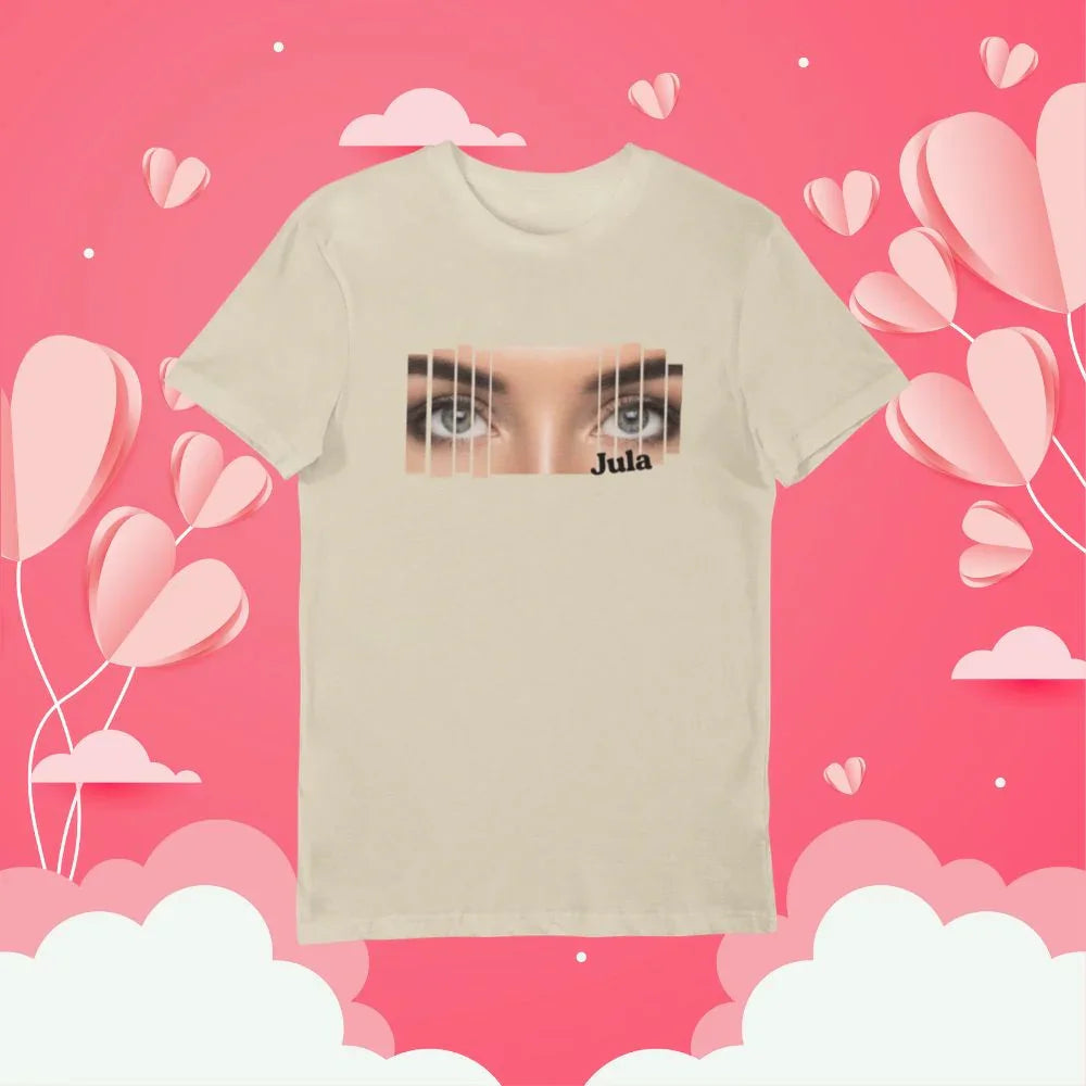Personalizowany t-shirt z imieniem Jula i grafiką oczu, idealny prezent dla bliskiej osoby