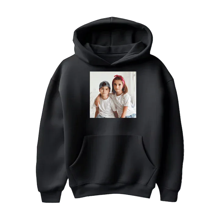 Czarny bluza z nadrukiem zdjęcia dzieci – personalizowany prezent na każdą okazję