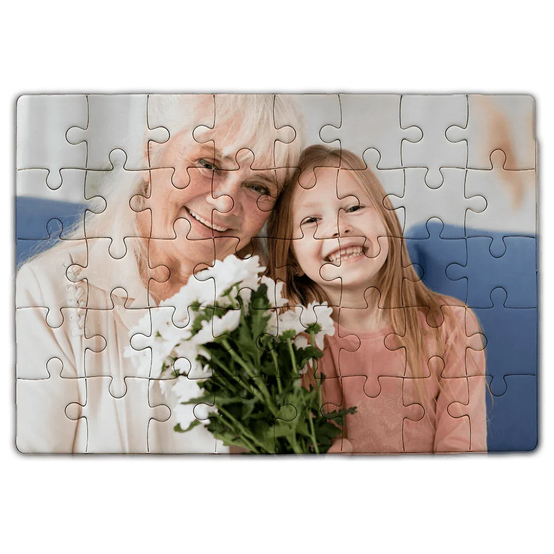 Personalizowany puzzle z zdjęciem babci i wnuczki z bukietem kwiatów – idealny prezent na każdą okazję
