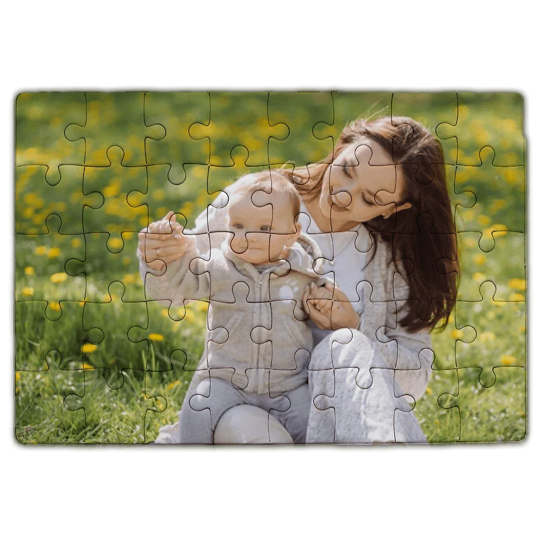 Personalizowane puzzle z zdjęciem mamy i dziecka na łące – idealny prezent dla bliskich