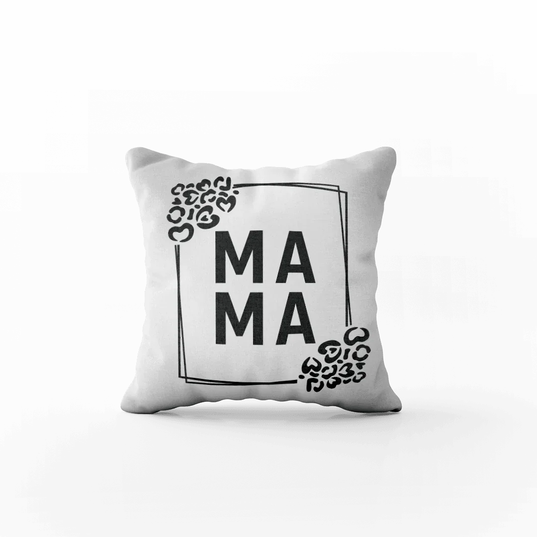 Biała poduszka z napisem MAMA w czarnej ramce z serduszkami, idealny prezent dla mamy