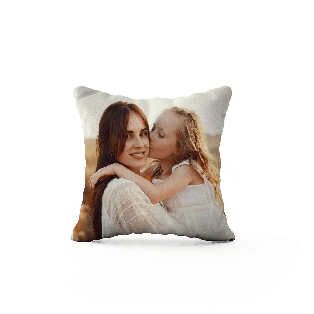 Personalizowana poduszka z Twoim zdjęciem na prezent Urodzinowy - Mejkmi - Personalizowane Prezenty Dla Twoich Bliskich!