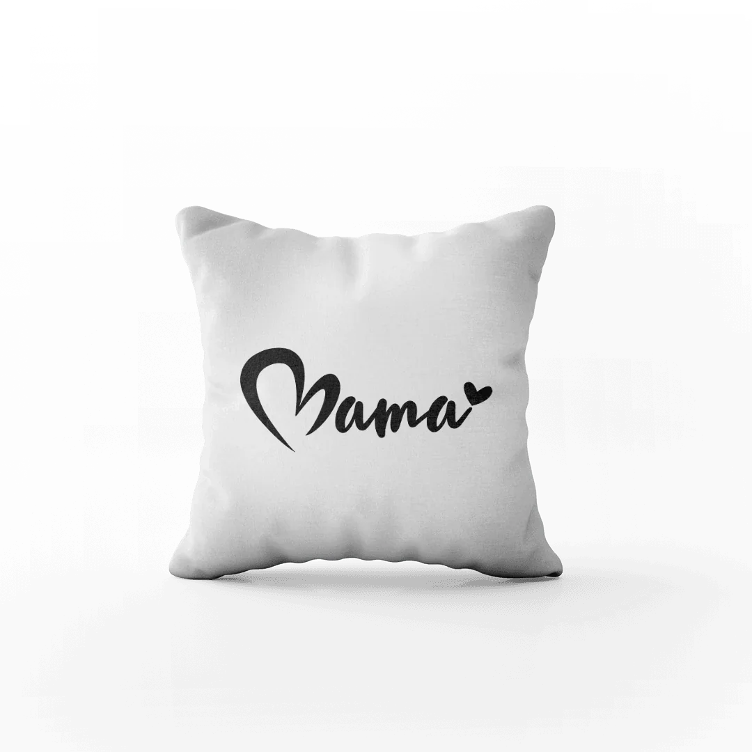 Biała poduszka z napisem 'Mama' w kształcie serca, idealny personalizowany prezent dla mamy