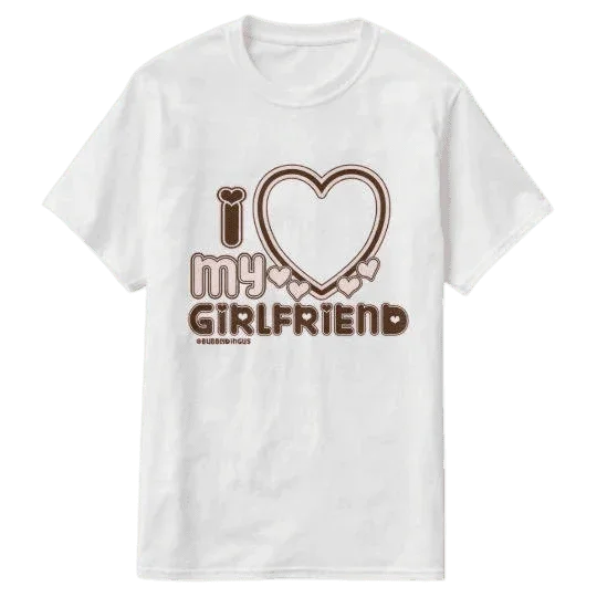 Biała koszulka z napisem I love my girlfriend, idealny prezent personalizowany dla ukochanej